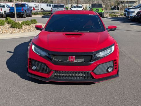 Used 2018 Honda Civic Type R image 8