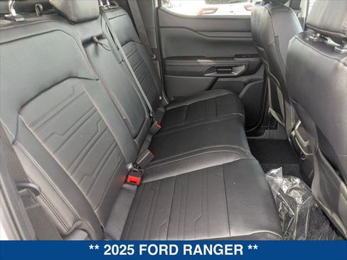New 2025 Ford Ranger Lariat w/ Black Appearance Package image 18