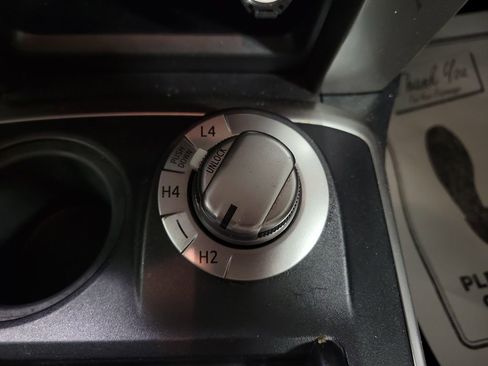 Used 2019 Toyota 4Runner SR5 image 17