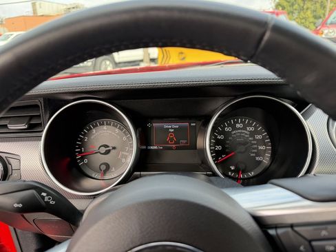 Used 2018 Ford Mustang GT image 10