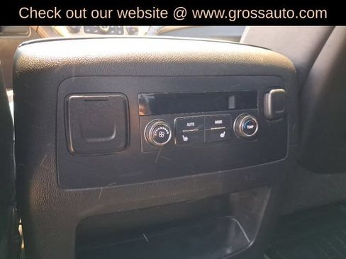 Used 2015 GMC Yukon Denali AWD/4WD image 26