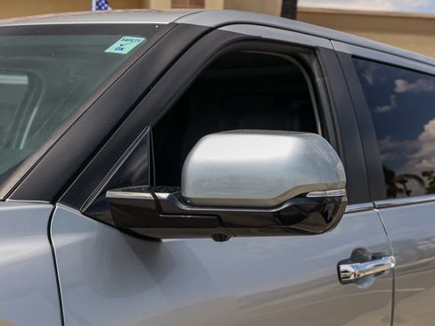 Used 2024 Toyota Tundra Limited AWD/4WD image 12
