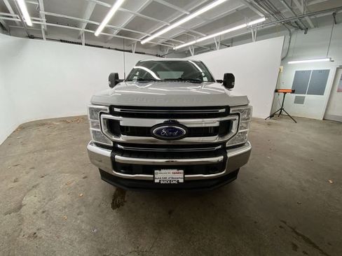 Used 2022 Ford F350 XLT image 9