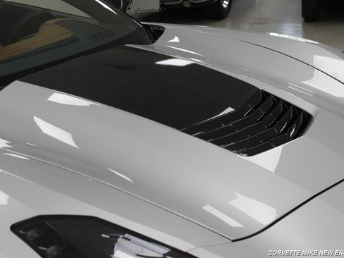 Used 2015 Chevrolet Corvette Stingray Convertible w/ 3LT Preferred Equipment Group RWD image 15