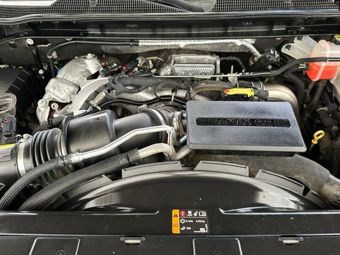Used 2021 Chevrolet Silverado 2500 LT w/ Fleet Comfort Package AWD/4WD image 23