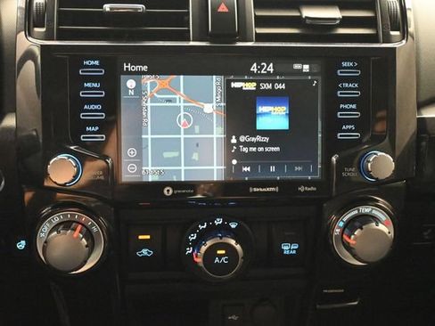 Used 2023 Toyota 4Runner Limited RWD image 9