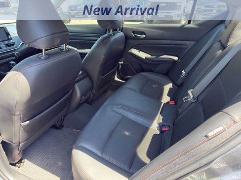 Used 2020 Nissan Altima 2.5 SR AWD/4WD image 6