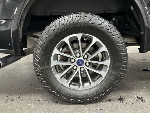 Used 2020 Ford F150 XLT w/ Equipment Group 302A Luxury AWD/4WD image 31