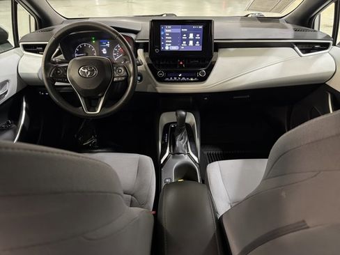 Used 2023 Toyota Corolla SE image 25