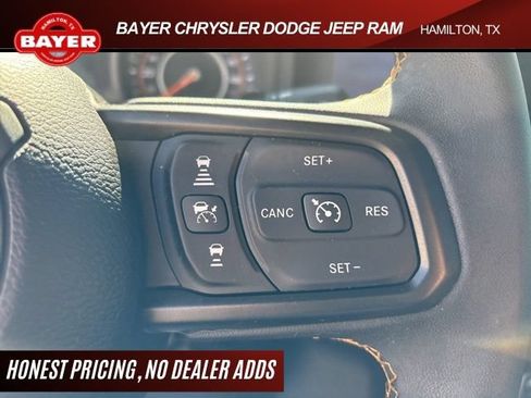 Used 2024 Jeep Wrangler Unlimited Sport AWD/4WD image 28