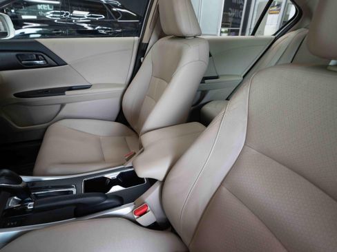 Used 2013 Honda Accord EX-L image 10