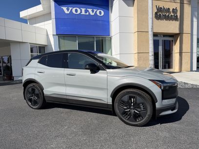 New 2026 Volvo EX30 Cross Country Ultra