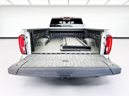 Used 2021 GMC Sierra 2500 Denali w/ Denali Ultimate Package AWD/4WD image 18