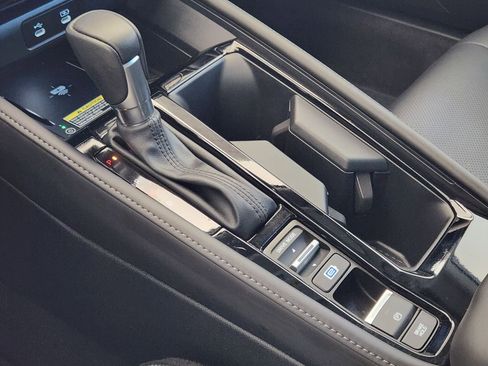 Used 2024 Honda Accord Touring image 19