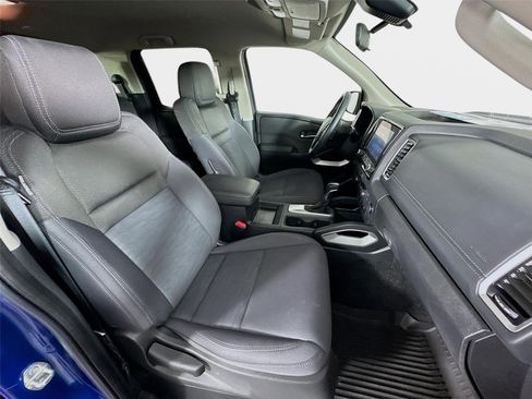 Used 2024 Nissan Frontier SV w/ SV Convenience Package RWD image 26