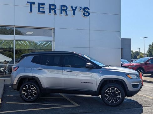Used 2020 Jeep Compass Trailhawk w/ Cold Weather Group image 2