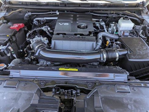 Used 2023 Nissan Frontier PRO-4X w/ Pro-4X Premium Package AWD/4WD image 23