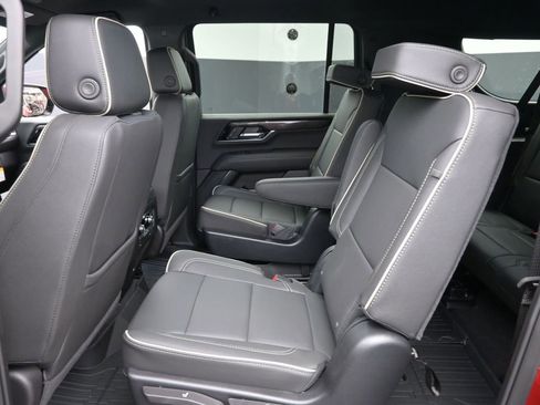 New 2026 GMC Yukon XL Elevation image 13