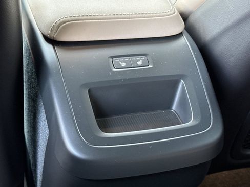 Certified 2026 Volvo XC60 B5 Plus AWD/4WD image 13