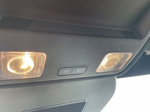 Used 2025 Ford Escape ST-Line AWD/4WD image 27