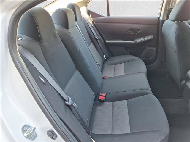 Used 2024 Nissan Sentra SV FWD image 18