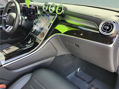 Certified 2025 Mercedes-Benz GLC 300 4MATIC image 15