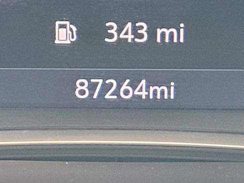 Used 2020 Chevrolet Traverse High Country w/ LPO, Floor Liner Package image 31