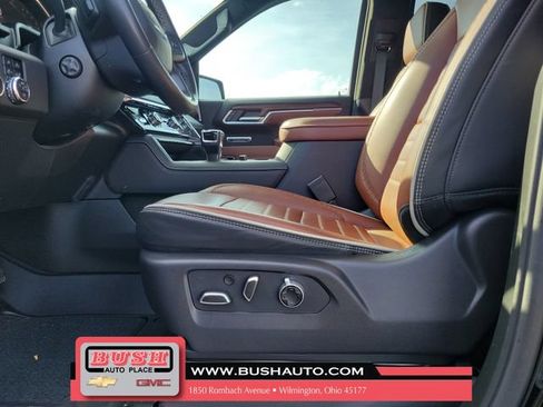 Used 2025 GMC Sierra 1500 Denali Ultimate AWD/4WD image 16