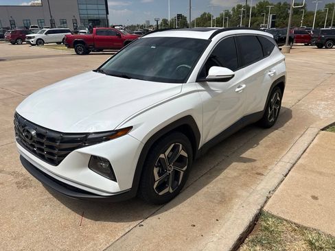Used 2022 Hyundai Tucson SEL w/ Convenience + Premium Package FWD image 9