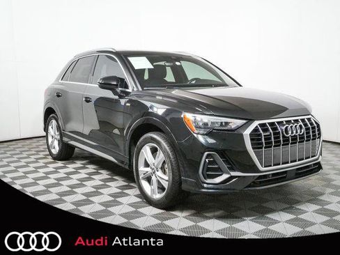 Used 2020 Audi Q3 2.0T Premium w/ Convenience Package AWD/4WD image 1