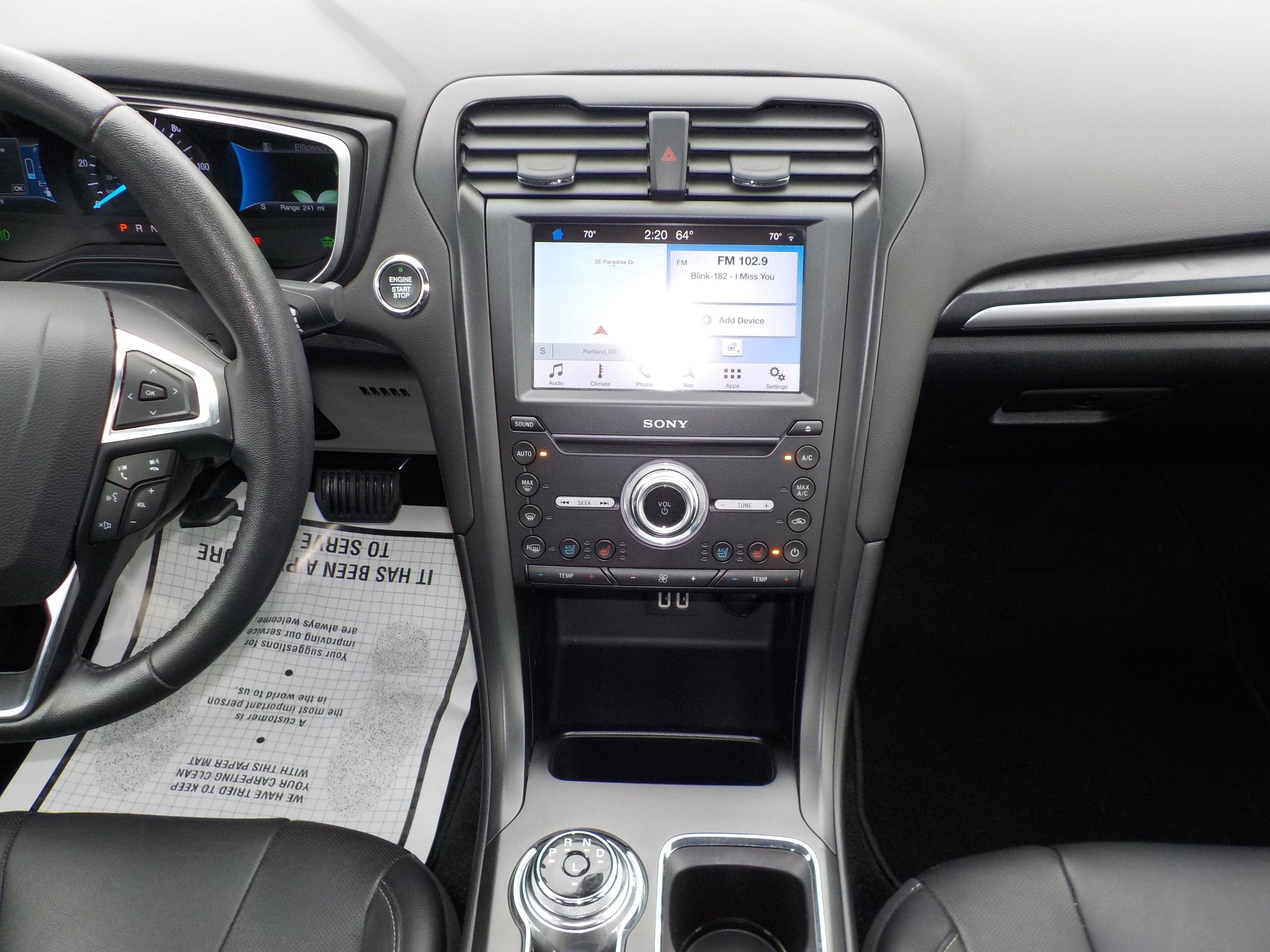 Used 2019 Ford Fusion Energi Titanium FWD image 20