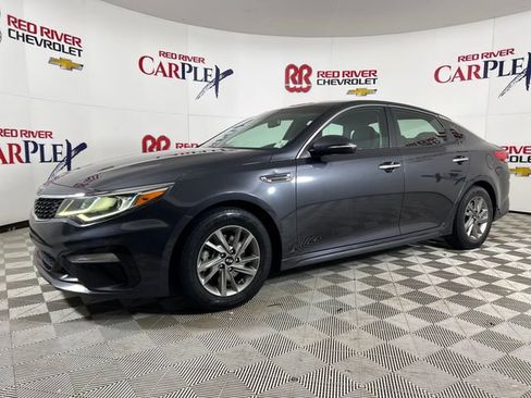 Used 2019 Kia Optima LX image 3