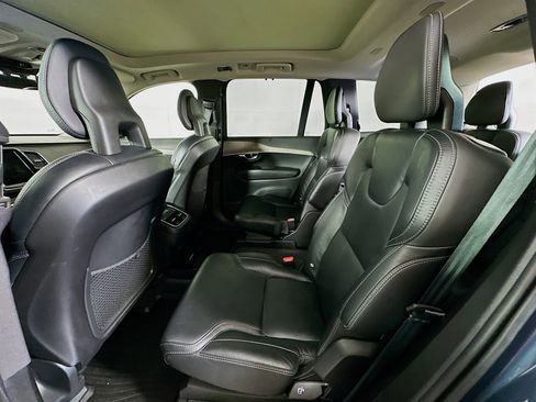 Used 2022 Volvo XC90 T6 Inscription w/ Climate Package image 29