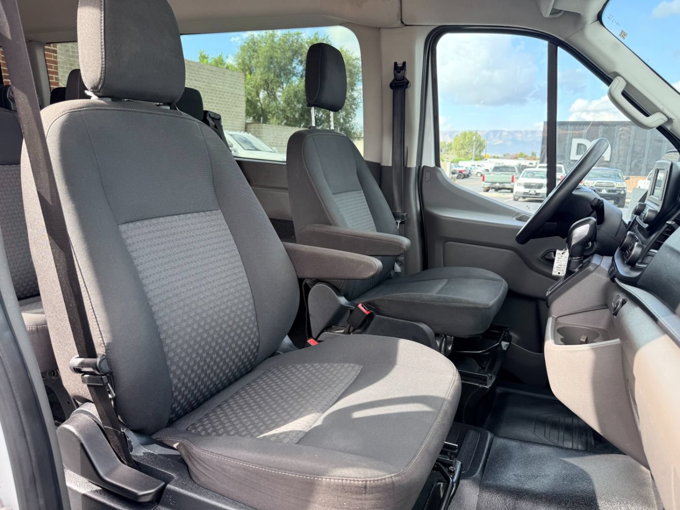 Used 2022 Ford Transit 350 XL RWD image 22