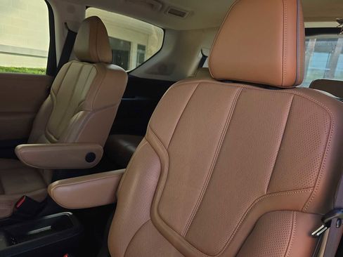 Certified 2025 INFINITI QX80 Sensory AWD/4WD image 17