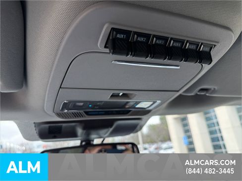 Used 2024 Ford F350 Lariat w/ Lariat Ultimate Package image 13