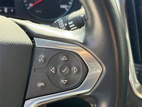 Used 2023 Chevrolet Traverse LT image 35