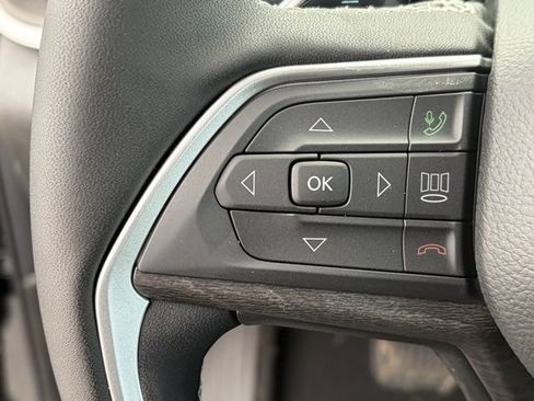 New 2026 Jeep Grand Cherokee Limited image 17