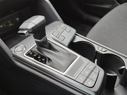 New 2026 Kia Sportage LX image 15