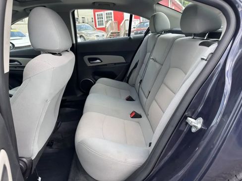 Used 2014 Chevrolet Cruze LT w/ All-Star Edition FWD image 15