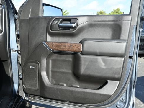 Used 2022 GMC Sierra 1500 Denali w/ Denali Premium Package AWD/4WD image 26