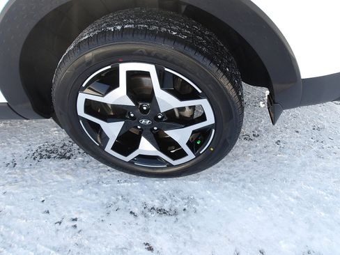 Certified 2023 Hyundai Santa Cruz Limited w/ Cargo Package image 23