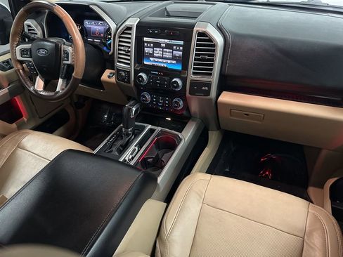 Used 2015 Ford F150 Lariat w/ Equipment Group 502A Luxury image 12