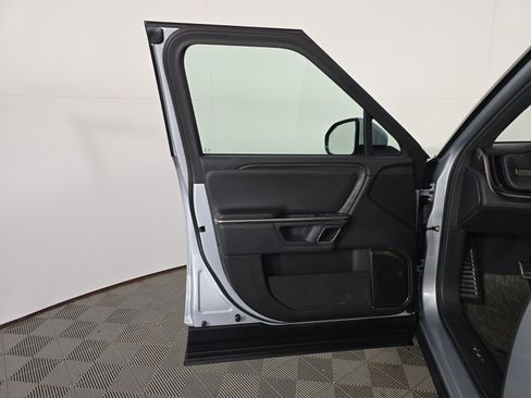 Used 2024 Rivian R1S Adventure AWD/4WD image 16