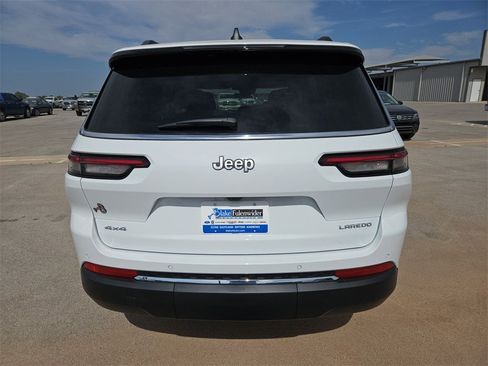 New 2025 Jeep Grand Cherokee L Laredo image 5