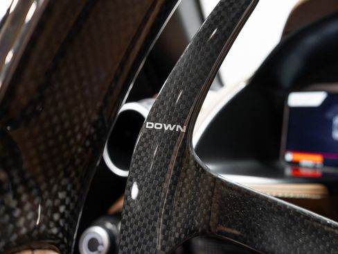 Used 2021 Ferrari 812 GTS image 61