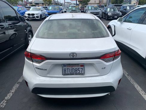 Used 2021 Toyota Corolla LE w/ Carpet Mat Package (TMS) FWD image 7