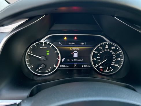 Used 2018 Nissan Murano SV AWD/4WD image 14
