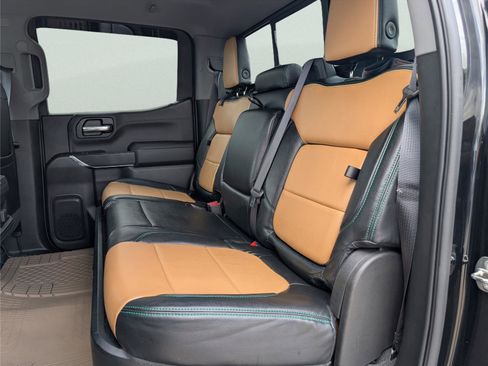 Used 2019 Chevrolet Silverado 1500 RST image 21