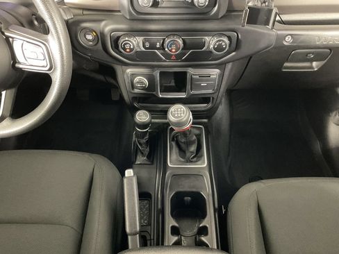Used 2020 Jeep Wrangler Unlimited Sport AWD/4WD image 14